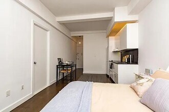 212 W 91st St in New York, NY - Building Photo - Building Photo