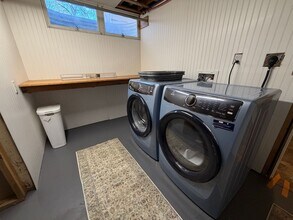 2726 Virginia Ln in Billings, MT - Building Photo - Building Photo