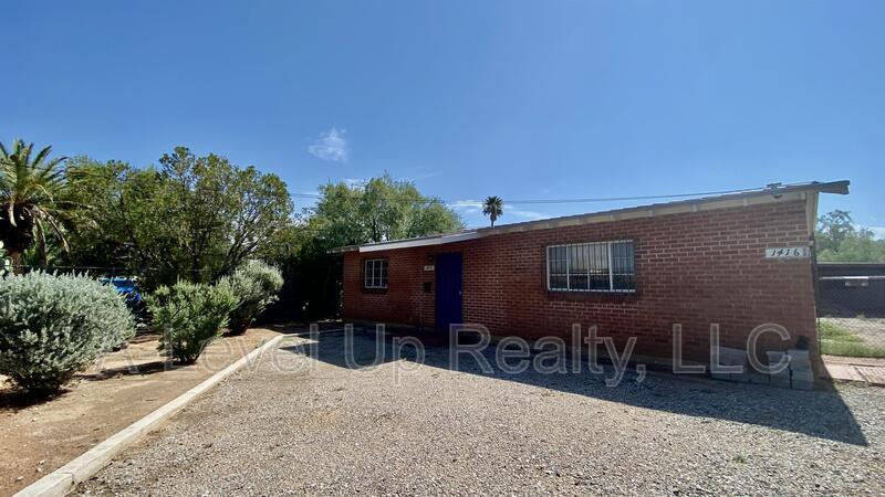 1418 N Jones Blvd in Tucson, AZ - Building Photo