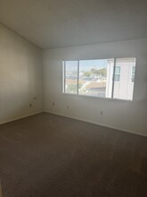 17055 Dalton Ave, Unit 5 in Gardena, CA - Building Photo - Building Photo