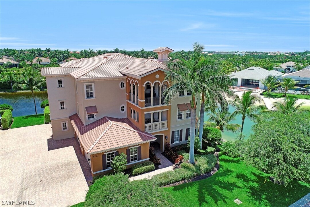 17740 Via Bella Acqua Ct in Miromar Lakes, FL - Building Photo