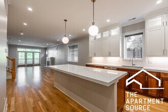4133 N Kenmore Ave in Chicago, IL - Building Photo - Building Photo