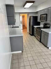 5505 Seminary Rd, Unit #405N in Falls Church, VA - Building Photo - Building Photo