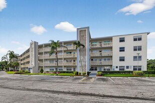 2035 Ainslie C in Boca Raton, FL - Building Photo
