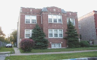 1639-43 N Leclaire Ave Apartments