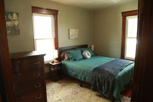 545 E Buchtel Ave in Akron, OH - Building Photo - Building Photo