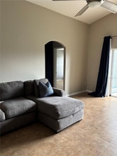 10742 Shady Preserve Dr in Riverview, FL - Foto de edificio - Building Photo