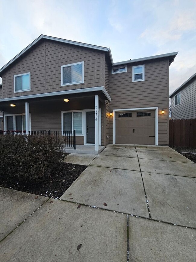 property at 525-529 Gray Ct