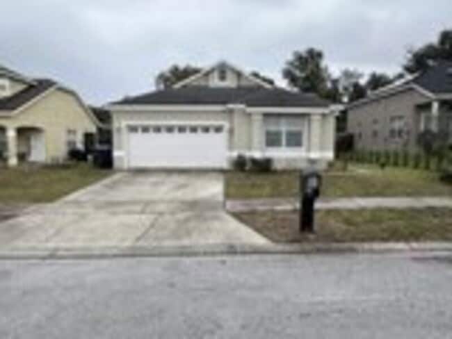 596 Neumann Village Ct in Ocoee, FL - Building Photo - Building Photo