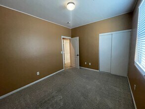 6170 Calm Breeze Ave in Las Vegas, NV - Building Photo - Building Photo