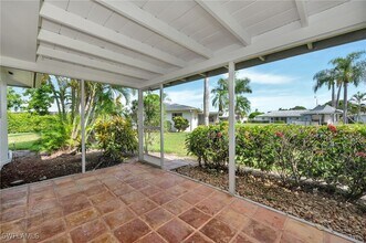 167 Crown Dr in Naples, FL - Building Photo - Building Photo