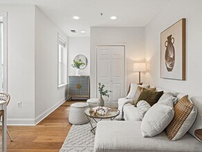 115 Rhode Island Ave NW, Unit 3 in Washington, DC - Foto de edificio - Building Photo