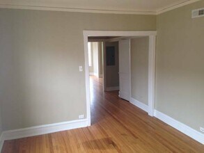 1625 W Farwell Ave in Chicago, IL - Building Photo - Building Photo