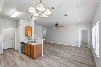 412 Pin Oak Ln in Royse City, TX - Building Photo - Building Photo