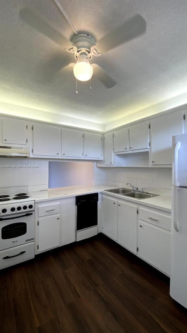 2640 Garden Dr S in Lake Worth Beach, FL - Building Photo - Building Photo