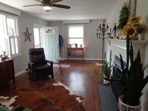 608 Knollwood St in Winston-Salem, NC - Building Photo - Building Photo