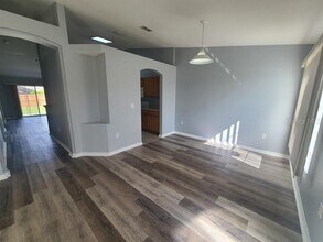 6425 Grapewood Rd in Spring Hill, FL - Building Photo - Building Photo