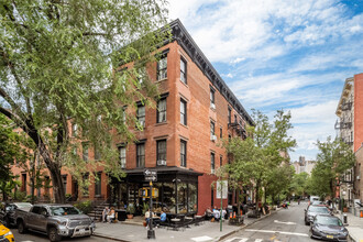 220 Waverly Pl in New York, NY - Foto de edificio - Building Photo