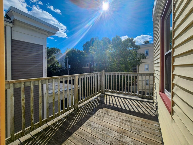 property at 12 Fox St