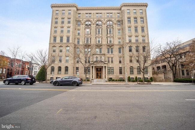 property at 1325 13th St NW