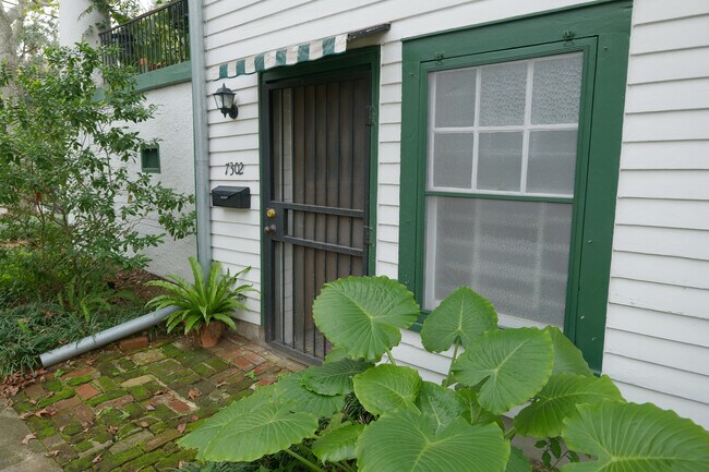 7302 Panola St, Unit Uptown Apartment