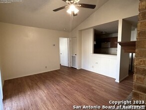 6312 Waddesdon Wood in San Antonio, TX - Building Photo - Building Photo