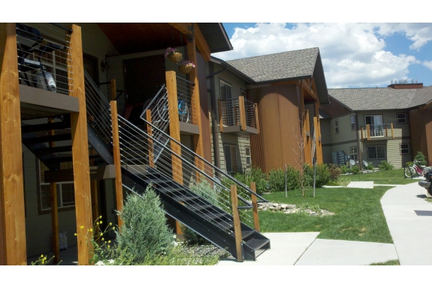 Saddleview Apartments in Bozeman, MT - Building Photo - Building Photo