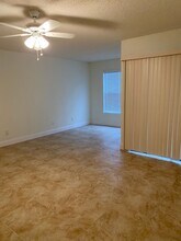 2118 Arbour Walk Cir in Naples, FL - Building Photo - Building Photo