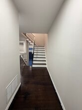 440 Tall Oak Ln in Hillsborough Township, NJ - Building Photo - Building Photo