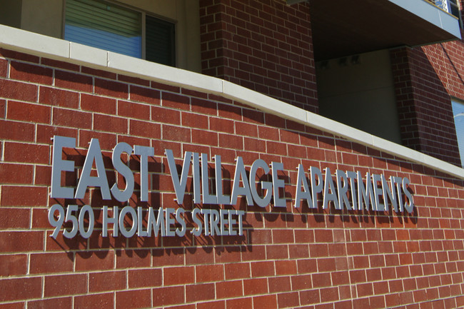 East Village Apartments in Kansas City, MO - Building Photo - Building Photo