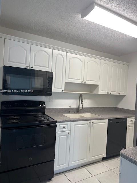 451 NE 207th Ln in Miami, FL - Building Photo - Building Photo