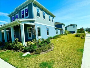 9726 Neruda St in Orlando, FL - Building Photo - Building Photo