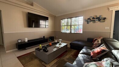 3647 SW Ballweg St in Port St. Lucie, FL - Building Photo - Building Photo