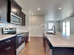 9358 W Clancy St in Star, ID - Building Photo - Building Photo