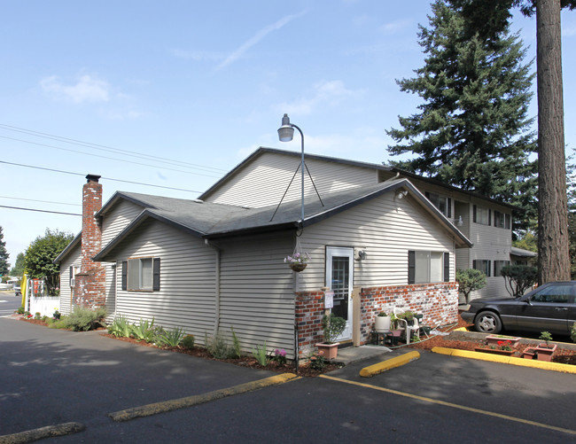 Villa 162 Apartments in Portland, OR - Building Photo - Building Photo