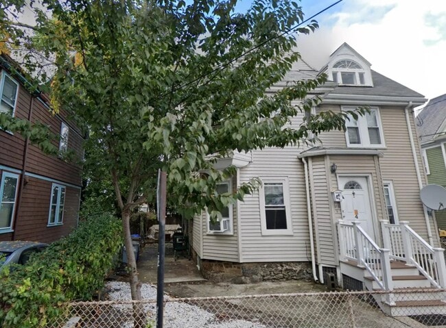 property at 4 Wadsworth St