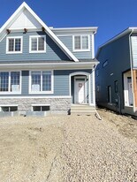 1090 Mahogany Blvd SE in Calgary, AB - Building Photo