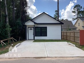 16871 W Juneau St in Montgomery, TX - Building Photo - Building Photo
