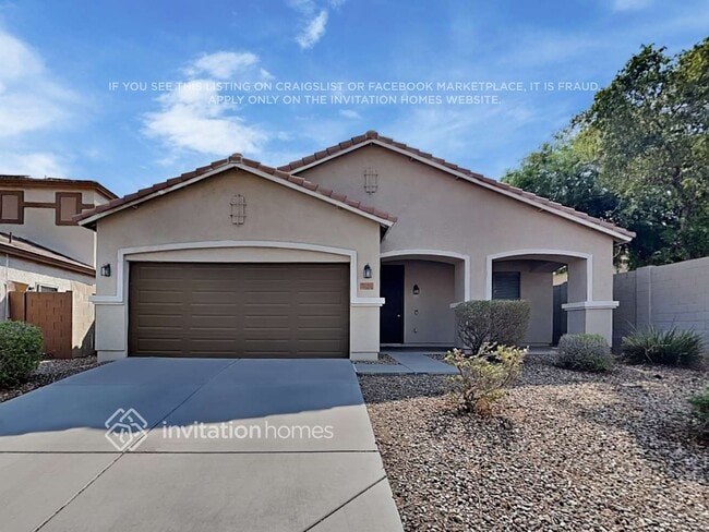 3825 S 100th Ave