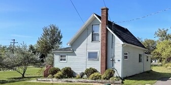 73 Mill Rd in Wellington, PE - Building Photo