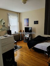 1185 Commonwealth Ave in Boston, MA - Building Photo - Building Photo