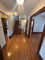 361 E Northwood Ave in Columbus, OH - Building Photo