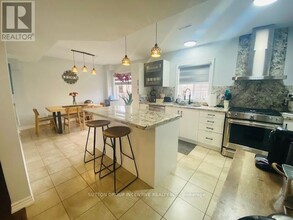 1411 Sheldon St in Innisfil, ON - Building Photo - Building Photo