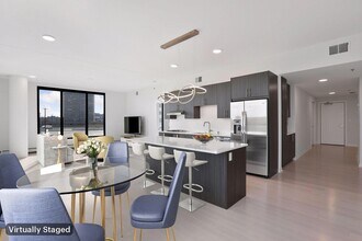 1240 S 2nd St in Minneapolis, MN - Foto de edificio - Building Photo