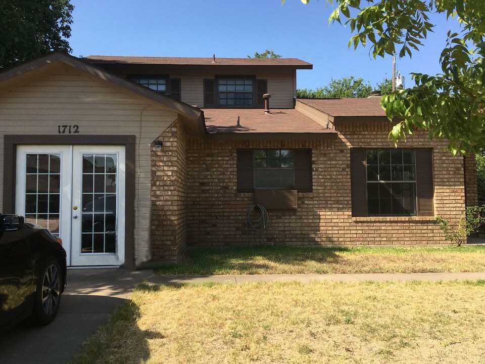 1712 West Ln in Killeen, TX - Building Photo