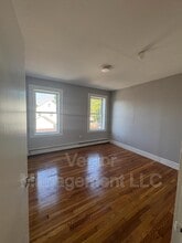 1160 Dixwell Ave in Hamden, CT - Building Photo - Building Photo
