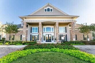 22631 Colonial Pkwy, Unit A2 in Katy, TX - Building Photo - Building Photo