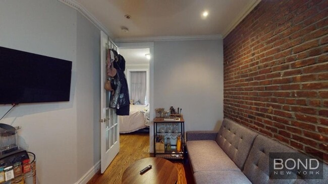 219 E 23rd St in New York, NY - Foto de edificio - Building Photo