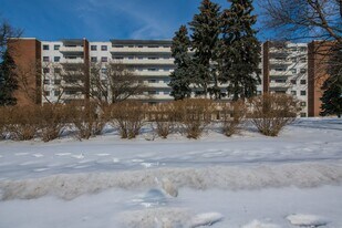 1550 Lawrence Ave W in Toronto, ON - Building Photo