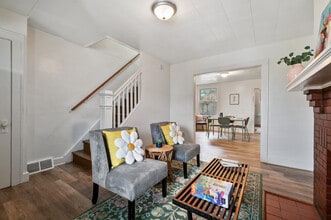 2241 Hawthorne Ave in Pittsburgh, PA - Building Photo - Building Photo